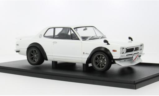 Modelauto Nissan Skyline 2000 GT-R (C10) Hakosuka wit 1970 1/18 Solido