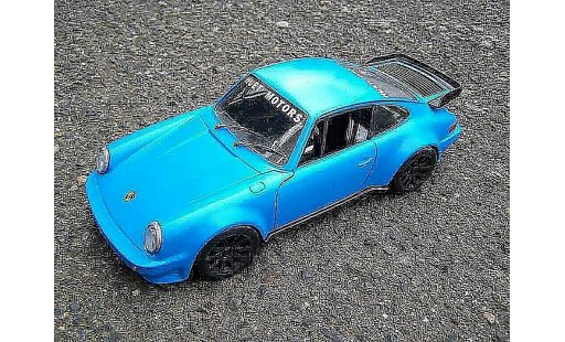 Porsche 911 Turbo 1/18 Tonka blauw modelauto