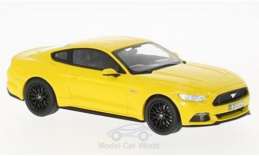 Modelauto Ford Mustang GT geel 2015 1/43 Norev