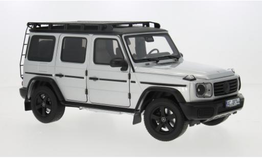 Modelauto Mercedes Classe G Base grijs 2024 1/18 Norev