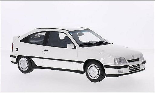 Opel Kadett E GSi 1/18 Ottomobile 2.0 16V wit modelauto