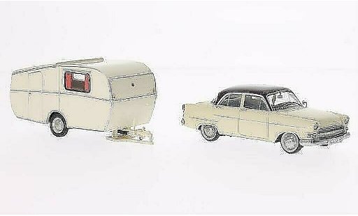 Opel Kapitan Base 1/43 Schuco beige/rood met Dethleffs Globetrotter Wohnanhanger modelauto
