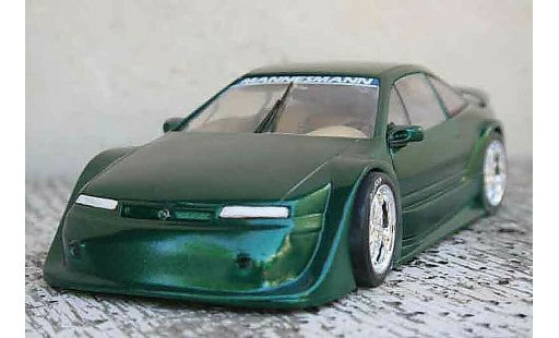 Opel Calibra Base 1/18 Ut Models lissage modelauto