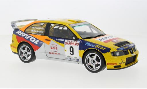 Modelauto Seat Cordoba WRC Evo2 Rally San Remo 1999 #9 1/18 Ottomobile