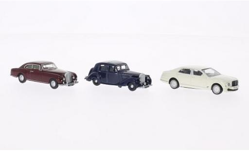 Modelauto Bentley 3 berline er-Set: MkVI - dkl.-blauw Continental - dkl.-rot Mulsanne - wit blauw/rood 1/76 Oxford