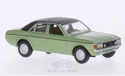 Modelauto Ford Granada Berlina metallic groen/zwart 1/76 Oxford
