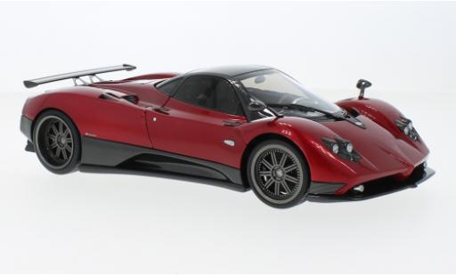 Modelauto Pagani Zonda F rood 2005 1/18 Almost Real