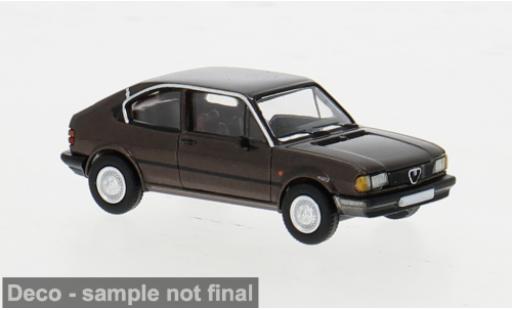 Modelauto Alfa Romeo Alfasud berlina metallic bruin 1980 1/87 PCX87