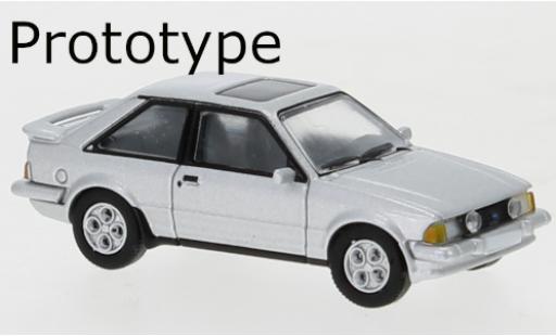 Modelauto Ford Escort XR3 MK III grijs 1981 1/87 PCX87