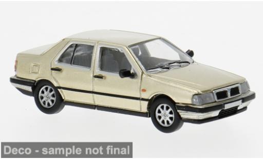 Modelauto Lancia Thema Base beige 1984 1/87 PCX87
