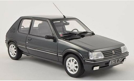 Peugeot 205 Gentry 1/18 Ottomobile groen 1991 modelauto