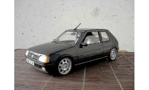 Peugeot 205 GTI 1/18 Solido 1.9 Gris Graphite jantes 15 pouces 309 modelauto
