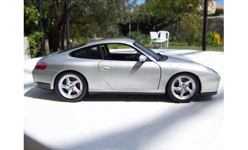 Porsche 911 4S 1/18 Maisto Carrera grijs modelauto