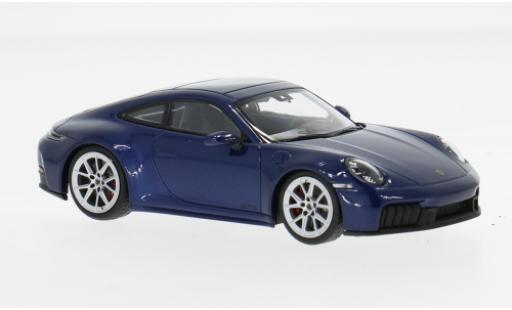 Modelauto Porsche 911 GTS Carrera blauw 2024 1/43 Minichamps