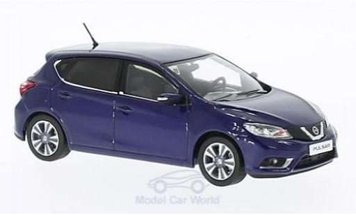 Modelauto Nissan Pulsar Base blauw 2015 1/43 Premium X