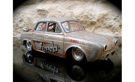 Renault Dauphine Base 1/18 Norev drag strip a moteur vw prepare modelauto