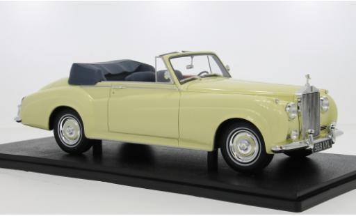 Modelauto Rolls Royce Silver Cloud DHC beige 1960 1/18 Cult Scale Models