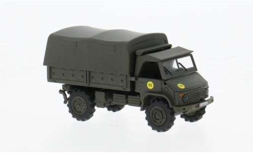 Modelauto Mercedes Unimog 401-404 404 S olijfgroen Bundeswehr 1/87 Schuco