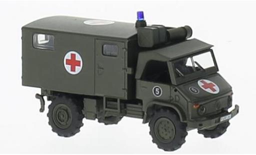 Modelauto Mercedes Unimog 401-404 S404 Sanka olijfgroen Bundeswehr 1/87 Schuco