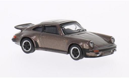 Modelauto Porsche 911 Turbo 3.0 metallic bruin 1/64 Schuco