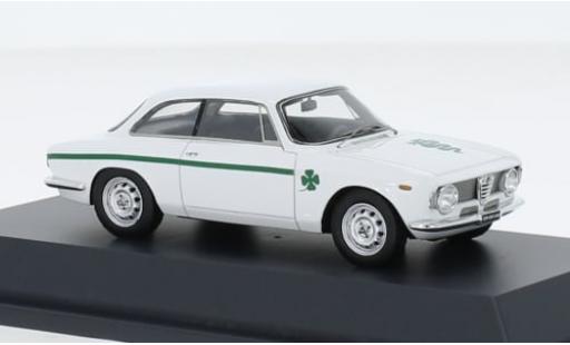 Modelauto Alfa Romeo Giulia sprint gta A wit 1965 1/43 Schuco ProR