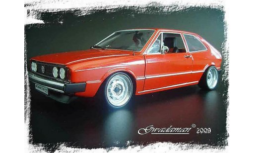 Volkswagen Scirocco GTI 1/18 Revell rood ligne supersprint modelauto