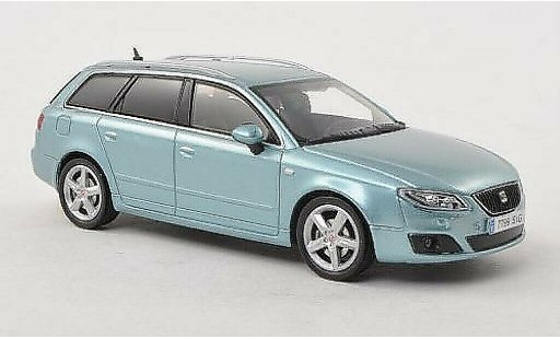 Seat Exeo ST 1/43 Seat grijs-blauw modelauto