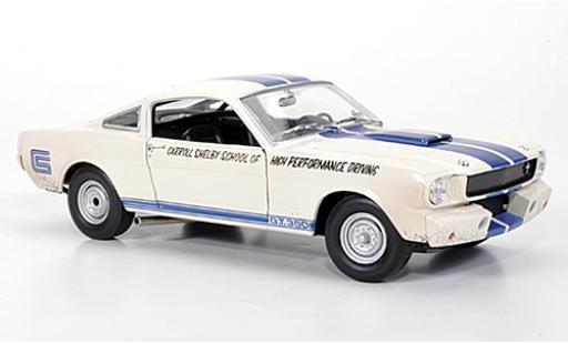 Modelauto Shelby GT GT350 350 wit/m #0 1/24 M2 Machines