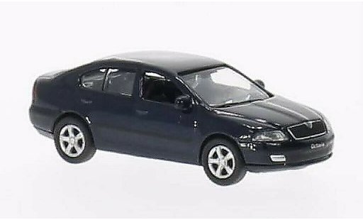 Skoda Octavia Base 1/87 Welly blauw modelauto