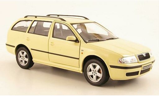 Skoda Octavia Combi 1/24 Abrex Tour beige modelauto