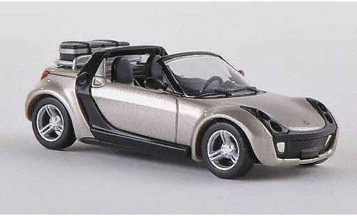 Smart Roadster Traveller 1/87 Busch met Koffer beige modelauto