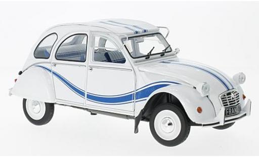 Modelauto Citroen 2CV Berline 6 France 3 wit/blauw 1983 1/18 Solido