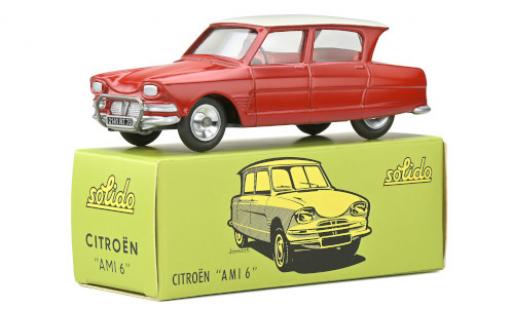 Modelauto Citroen Ami 6 Berline rood/wit 1/43 Solido