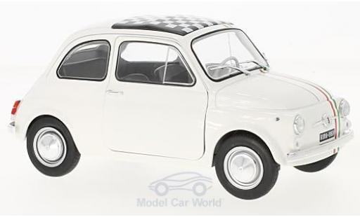 Modelauto Fiat 500 L Italia wit/Dekor Italia 1968 1/18 Solido