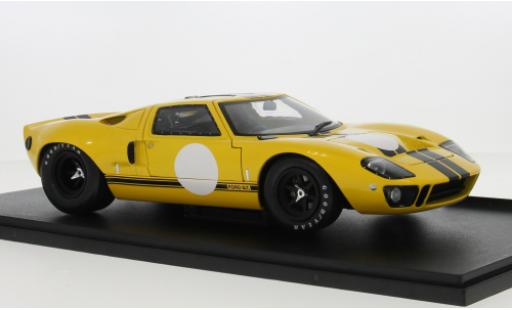 Modelauto Ford GT40 Mk I geel/zwart 1968 1/18 Solido