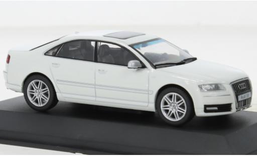Modelauto Audi S8 berline (D3) wit 2010 1/43 Solido