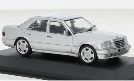 Modelauto Mercedes E Coupe E60 (W124) AMG d 1990 1/43 Solido
