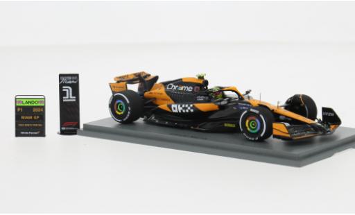 Modelauto McLaren F1 Base MCL38 No.4 Team formule 1 GP Miami 2024 1/43 Spark