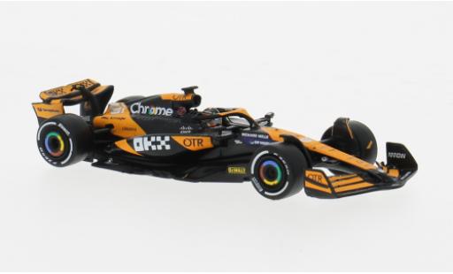 Modelauto McLaren F1 Base MCL38 No.81 Team formule 1 2024 1/64 Spark