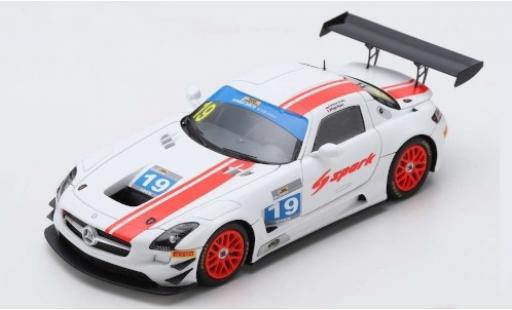 Modelauto Mercedes SLS GT3 AMG No.19 600km Zhuhai 2018 S.Ortelli/H.Ripert 1/43 Spark