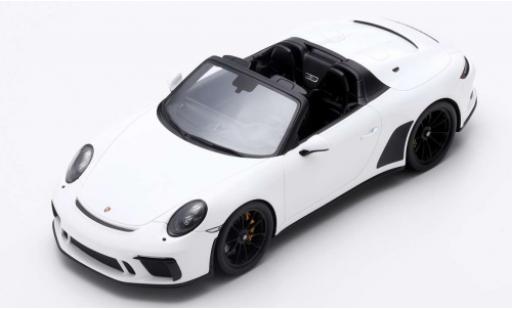 Modelauto Porsche 911 Speedster (991) wit 2019 1/18 Spark