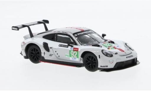 Modelauto Porsche 911 RSR -19 No.92 GT Team 24h Le Mans 2021 1/64 Spark