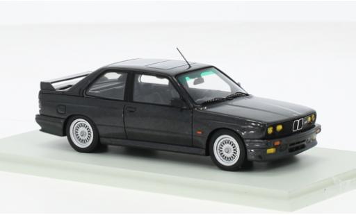 Modelauto Bmw M3 rallye (E30) Tour de Corse Edition metallic grijs 1/43 Spark
