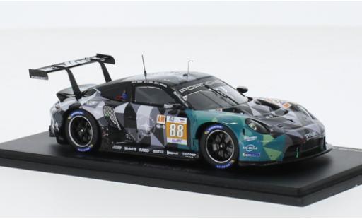 Modelauto Porsche 911 RSR -19 No.88 Proton Competition 24h Le Mans 2023 1/43 Spark