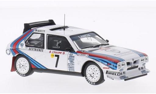 Modelauto Lancia Delta S4 No.7 Martini Rally WM Rally Monte Carlo 1986 H.Toivonen/S.Cresto sans Vitrine 1/43 SpecialC