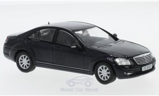 Modelauto Mercedes Classe S Base S 500 (W221) blauw 2005 zonder Vitrine 1/43 SpecialC