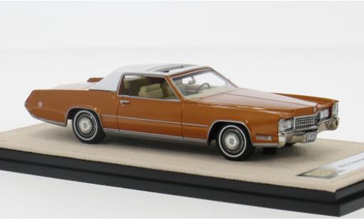 Modelauto Cadillac Eldorado Biarritz oranje 1970 1/43 Stamp Models