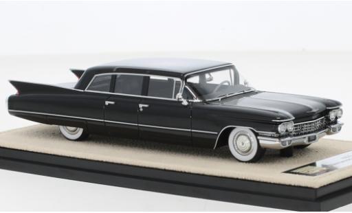 Modelauto Cadillac Fleetwood Limousine 75 Sedan zwart 1960 1/43 Stamp Models