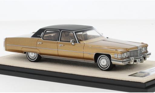 Modelauto Cadillac Fleetwood Brougham metallic bruin 1974 1/43 Stamp Models