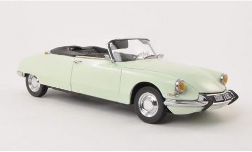 Modelauto Citroen DS Cabriolet 19 groen 1961 Softtop couch&Atilde;&copy; avec avec Simulation le Hydropneumatik 1/18 Sun Star